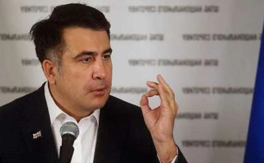 Саакашвили: Кабмин не поле боя, а кладбище реформ