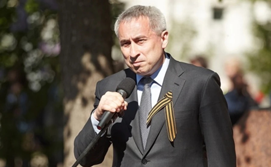 Стали відомі імена депутатів, які внесли скандальну поправку до бюджету