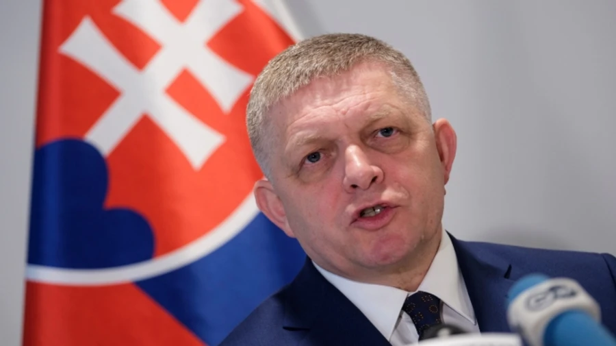 Slovak PM ramps up threats to Ukraine over its suspension of Russian gas transit