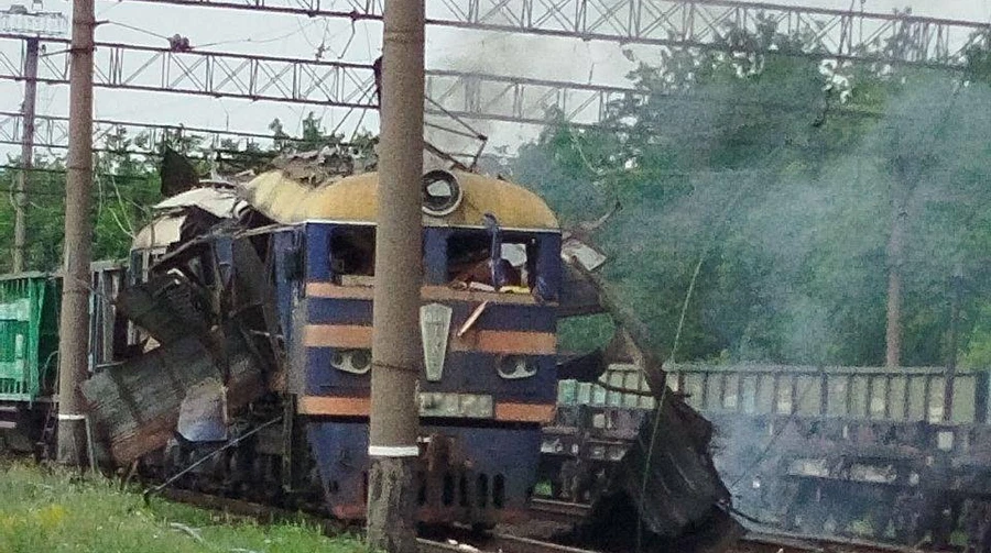 Russian drone hits electric locomotive in Zaporizhzhia