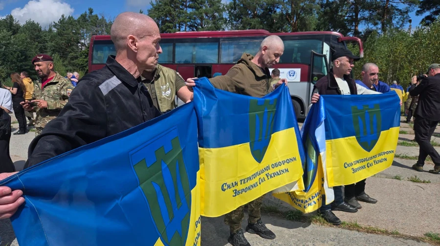 Состоялся новый обмен: Украина вернула из плена 103 защитников