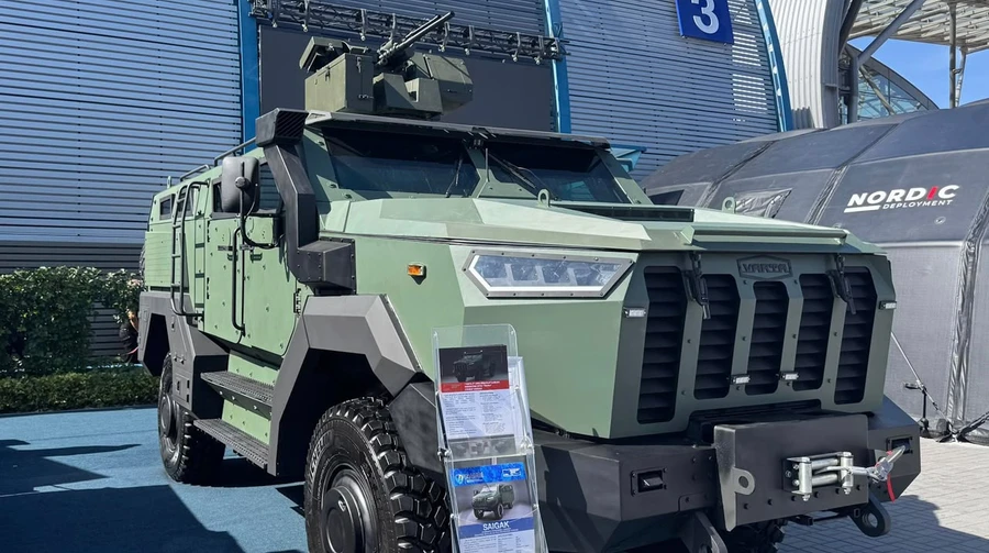 Ukrainian Armor unveils Saigak-1 and Varta 3 armoured vehicles – photos