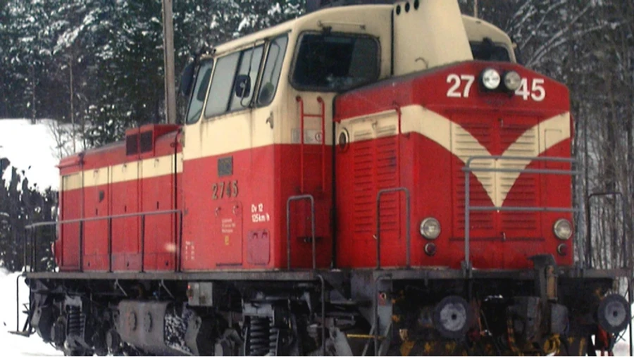 Finland donates 10 diesel locomotives to Ukraine