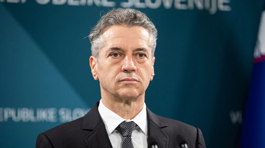 Slovenian Prime Minister at centre of scandal over detention of Russian spies