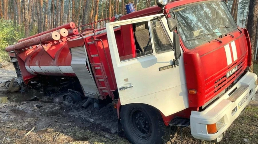 На Харківщині під час гасіння пожежі підірвалося авто лісгоспу: є постраждалі