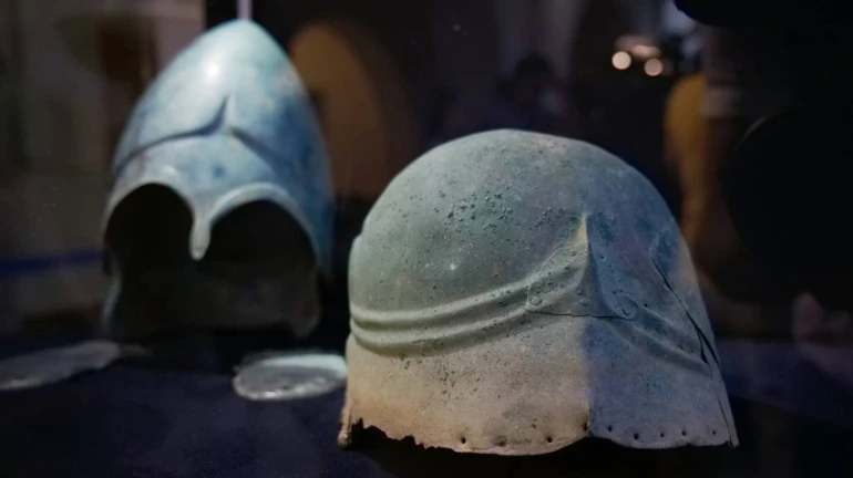 Екснардеп ховав на горищі понад 6 тисяч артефактів, викрадених з музеїв Криму