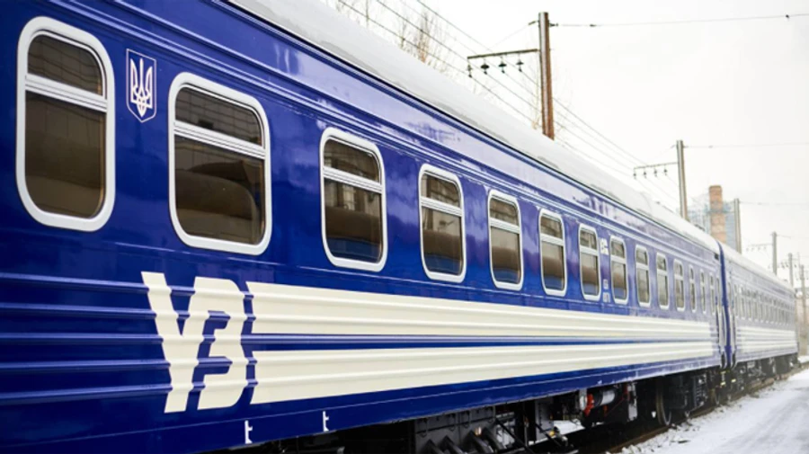 Укрзалізниця змінила маршрут потяга з Лисичанська