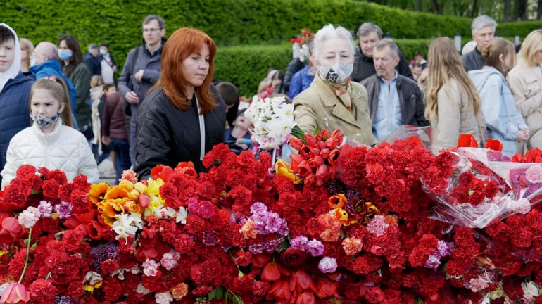 Головні новини неділі і ночі: День перемоги, кібератака на Colonial