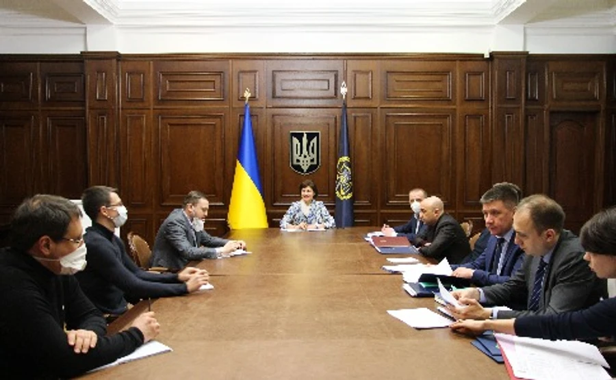 ОГПУ: Щоб повернути престиж прокуратурі, треба відновити прокурорські чини