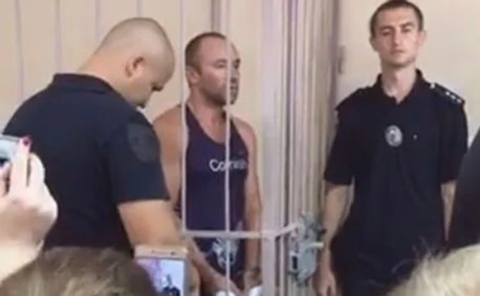 Подозреваемого в нападении на Гандзюк взяли под стражу