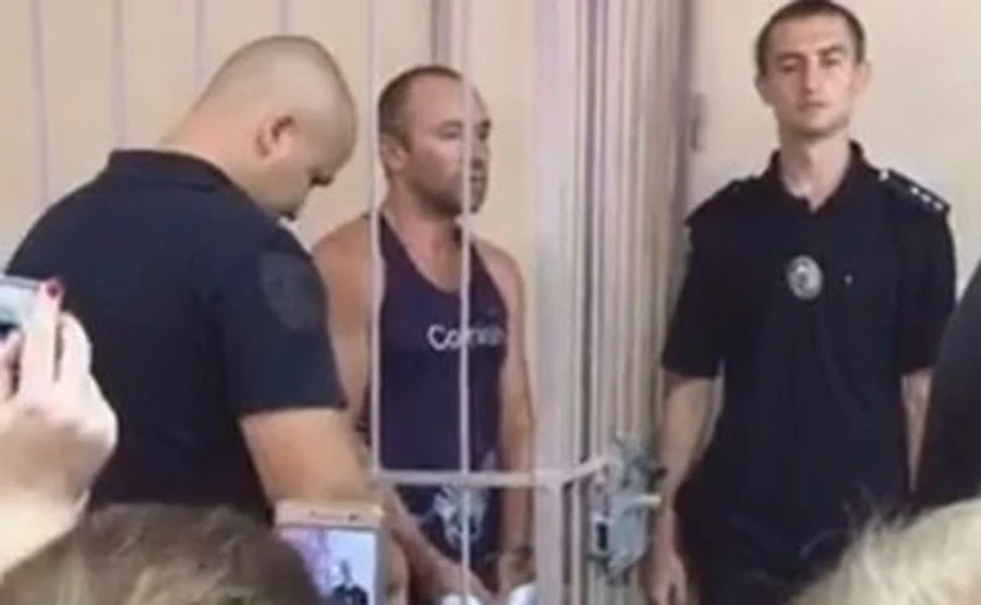 Подозреваемого в нападении на Гандзюк взяли под стражу