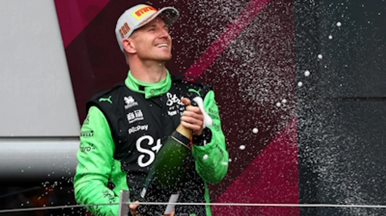 Страдания Хюлькенберга, возвращение Шумахера и скандал в США: 5 подиумов – важнее побед