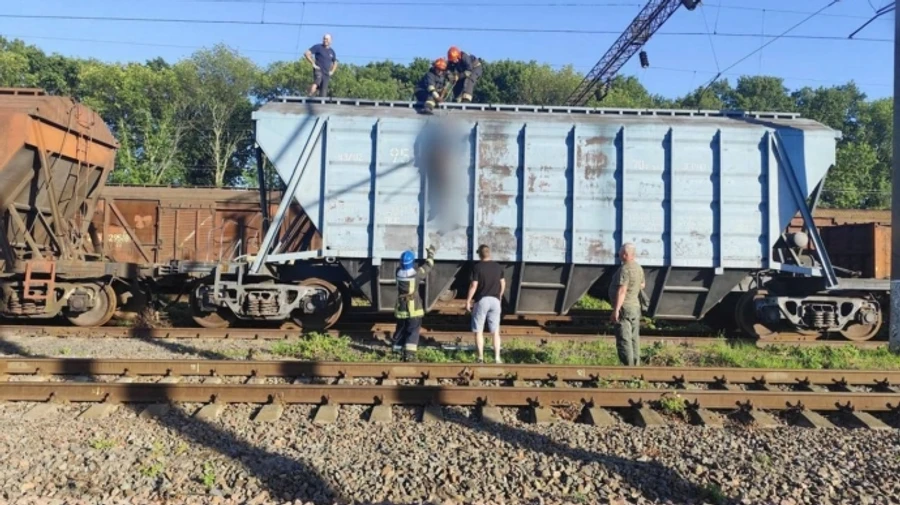 В Нежине подросток погиб от удара током на железнодорожном вокзале, девушка в реанимации