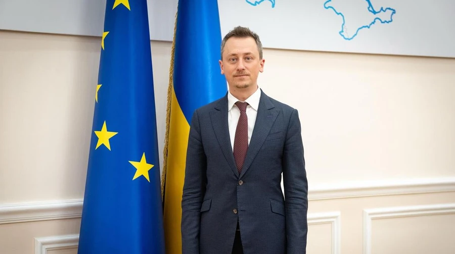 Economic peace deal for Ukraine includes grants and loans