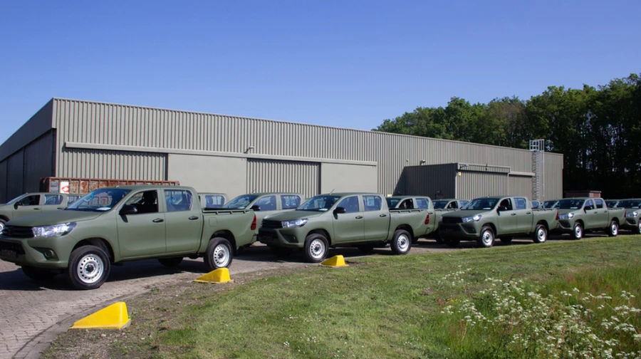 Netherlands sends over 60 pickup trucks to Ukraine's Unmanned Systems Forces
