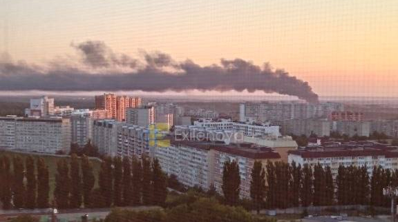 У Росії після атак дронів палають нафтобази у Твері та Ставропольському краї