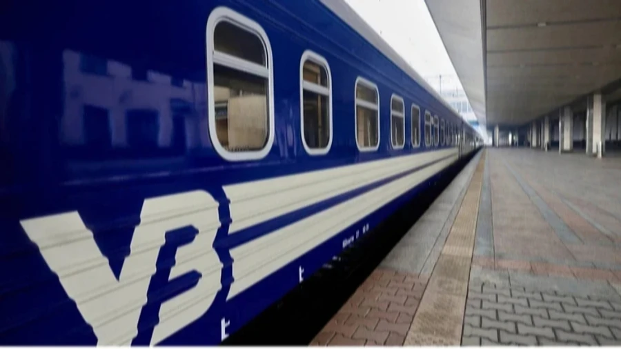 Russians strike Ukrzaliznytsia facility in Zaporizhzhia: 3 seriously injured