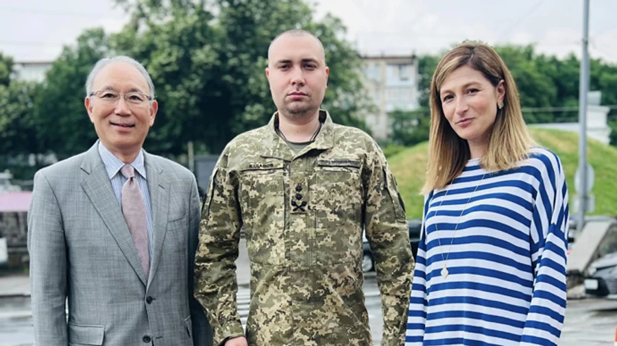 Не муляж: Буданов прийшов на зустріч з послом Японії в Україні