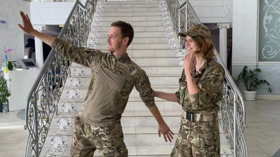 Миграционная служба не отказывала экс-добровольцу из Беларуси, документы уже оформляют