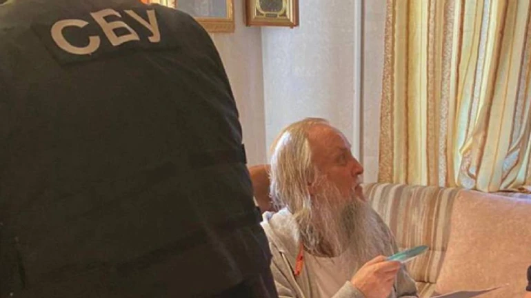 Служба безопасности пришла с обысками к митрополиту УПЦ МП