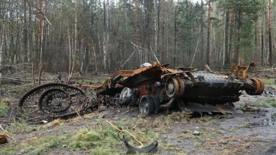 Санкции вынуждают РФ использовать чипы из холодильников в военной технике - министр США