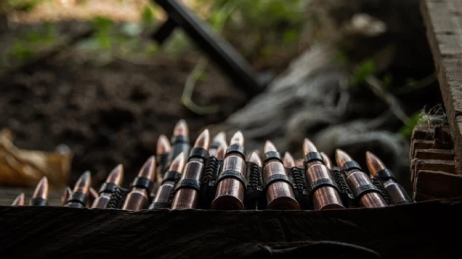 Окупанти на Донбасі відкрили вогонь із гранатометів