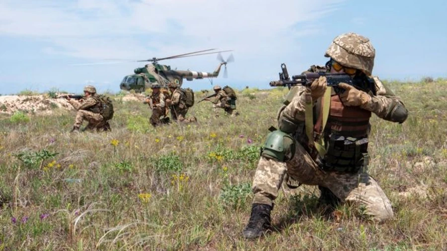 ЗСУ готові до відсічі збройної агресії – Хомчак і Наєв
