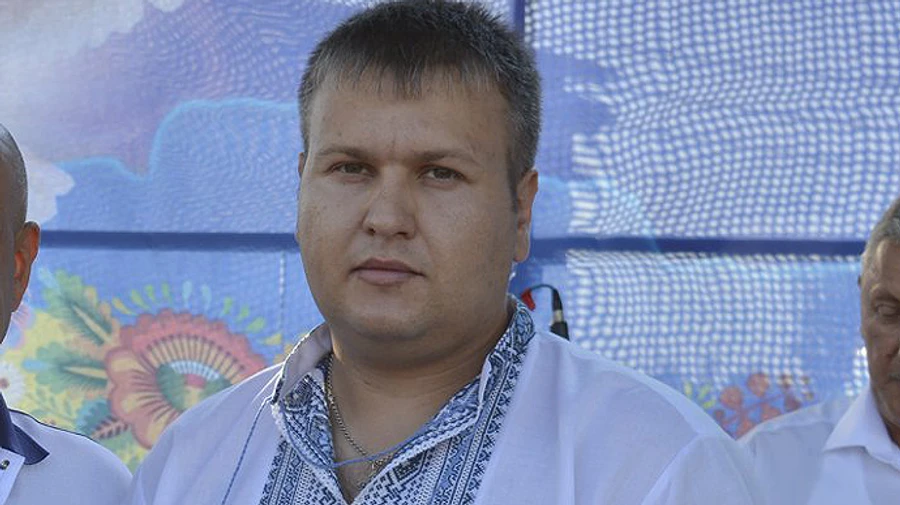 Засудженого ексдепутата оголосили в розшук 