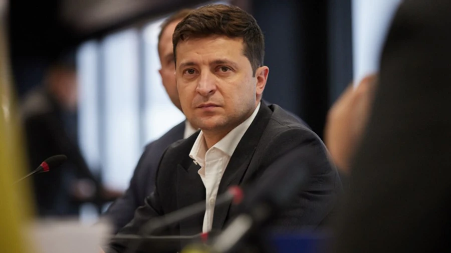 Поддержка Зеленского на выборах немного упала, а Порошенко – выросла