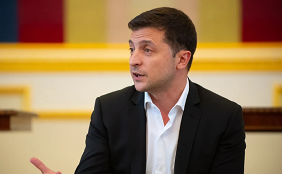 Об амнистии и особом статусе можно будет говорить после норманди - президент