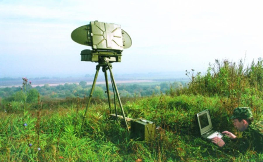 На оккупированном Донбассе в очередной раз зафиксировали российскую станцию наземной разведки