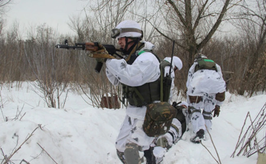 ООС: Боевики били из минометов на Донецкогм и Мариупольском направлениях, 1 раненый