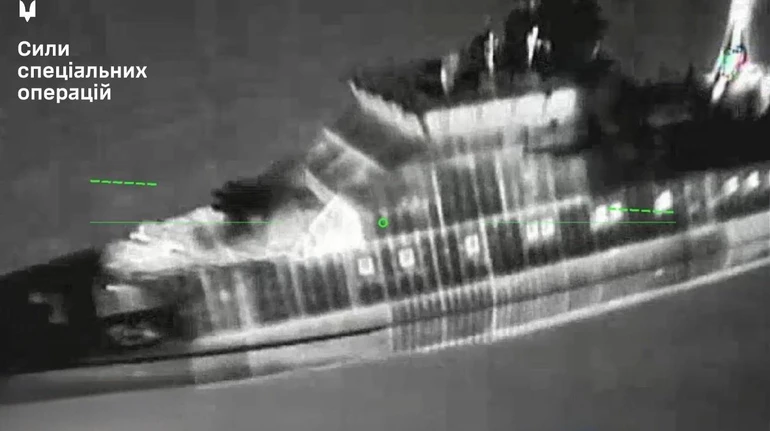 ССО поразили буровую платформу и военный корабль РФ в Каспийском море