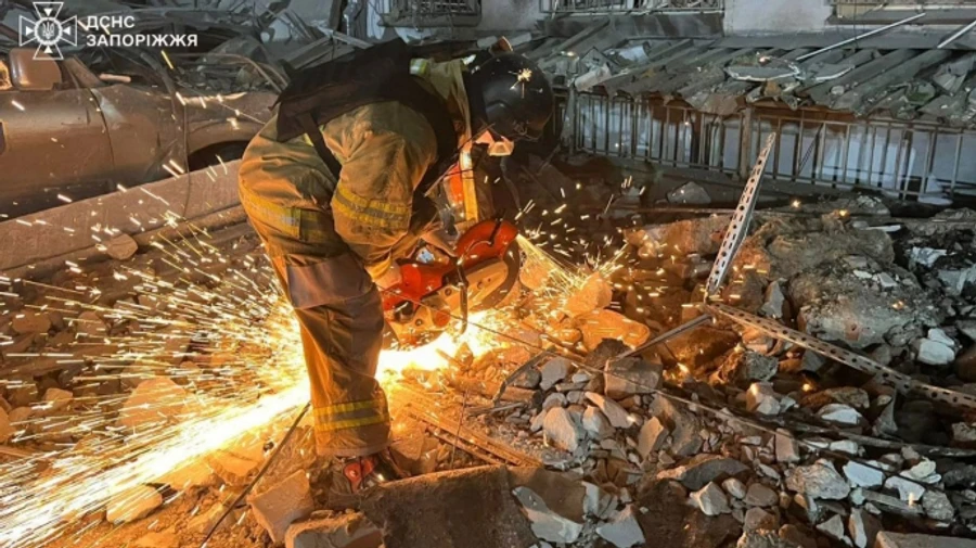 Russian attack on Zaporizhzhia: death toll rises to 7 – photos