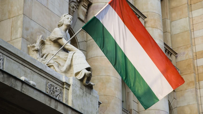 Угорщина програла суд щодо доходів від активів РФ для України