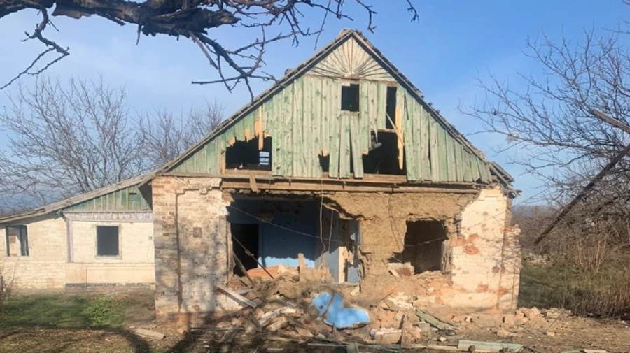 На Запоріжжі через ракетний обстріл стіна будинку обвалилася на двох підлітків – ОВА