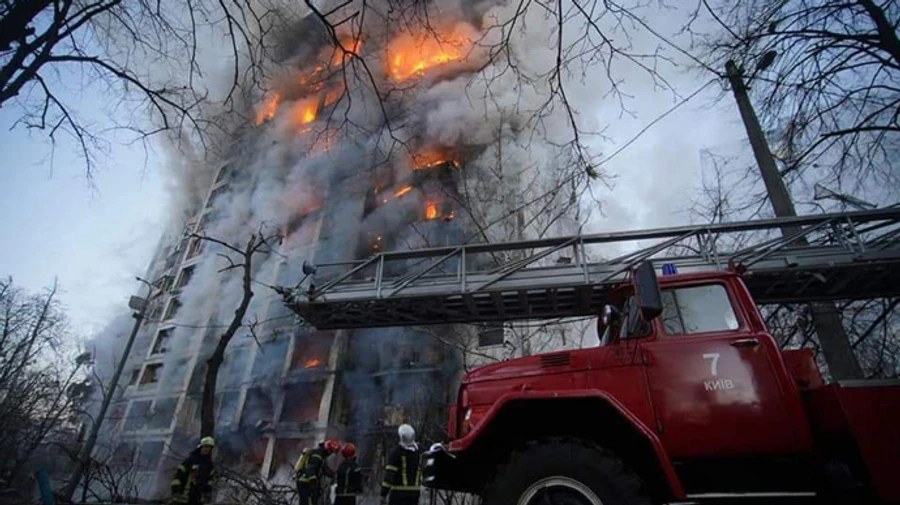 Тактика России: Котлы для мирных и прицельные удары по укрытиям – Подоляк 