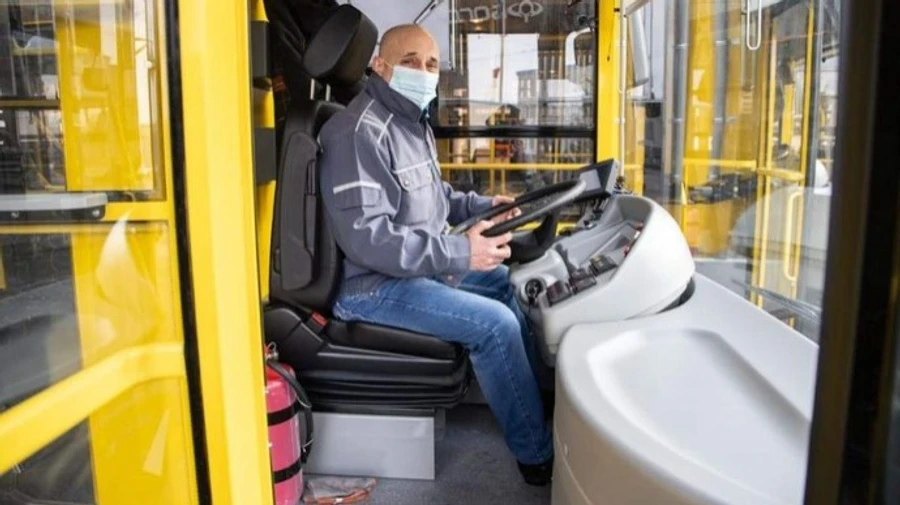 Киев запустит электронную форму для заказа спецпропусков в транспорт