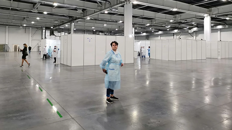 В МВЦ в Киеве начали вакцинировать записанных через Дію