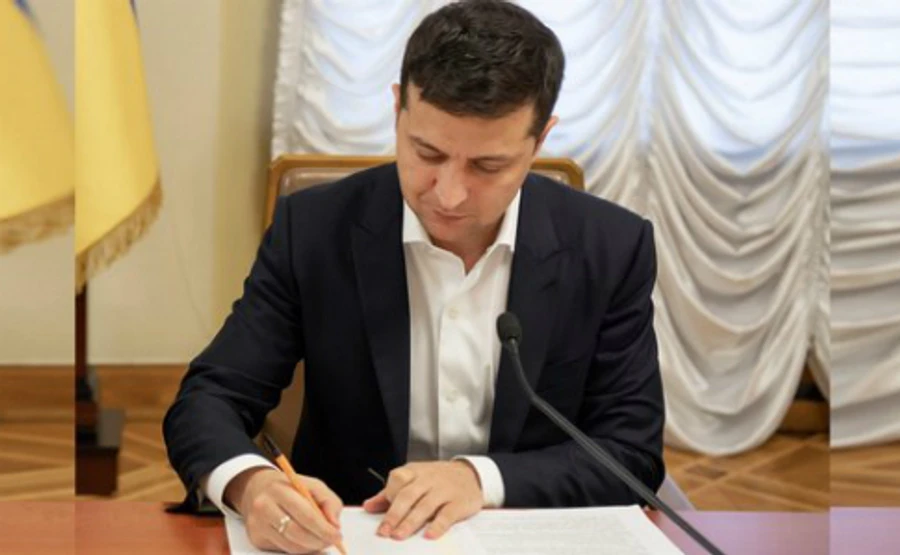 Зеленський відклав військовий призов