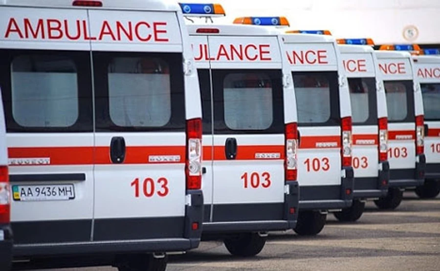 У Херсоні бригаду швидкої відправили на карантин: підозра на коронавірус