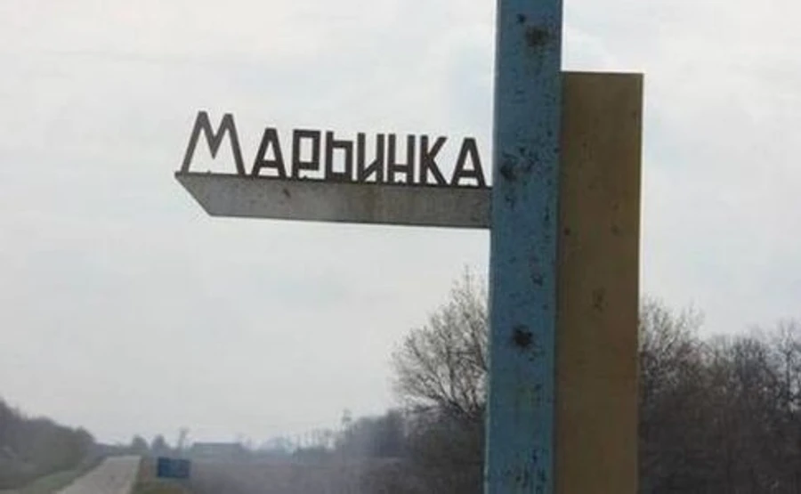 ООС: три ворожі обстріли, у Мар’їнці ремонтують електромережу