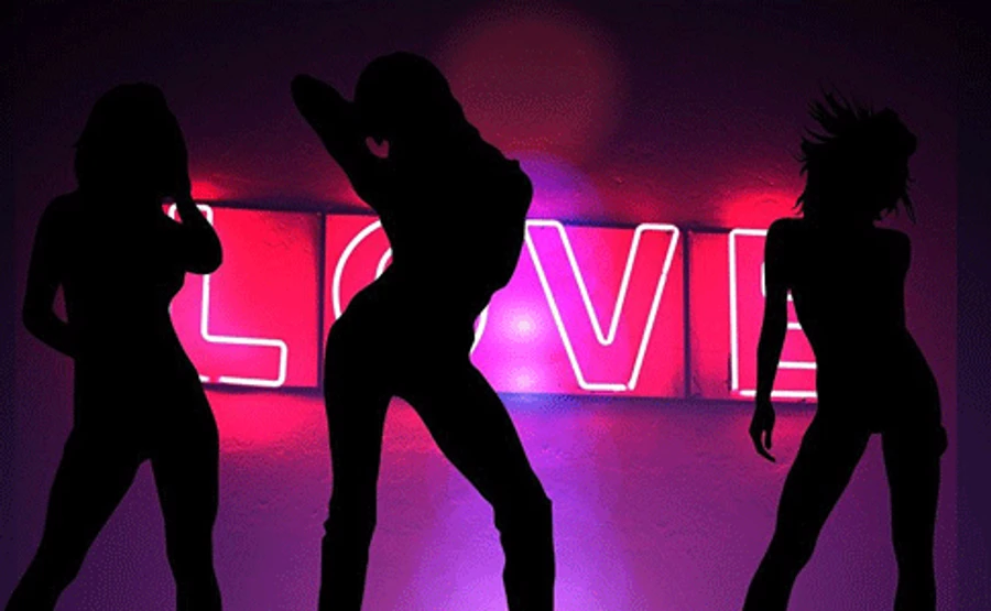 Поліція накрила 2 борделі у Києві