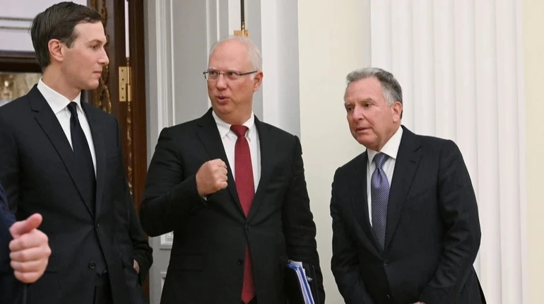 Формат тристоронньої зустрічі в ОАЕ під питанням через позицію Кремля – Sky News