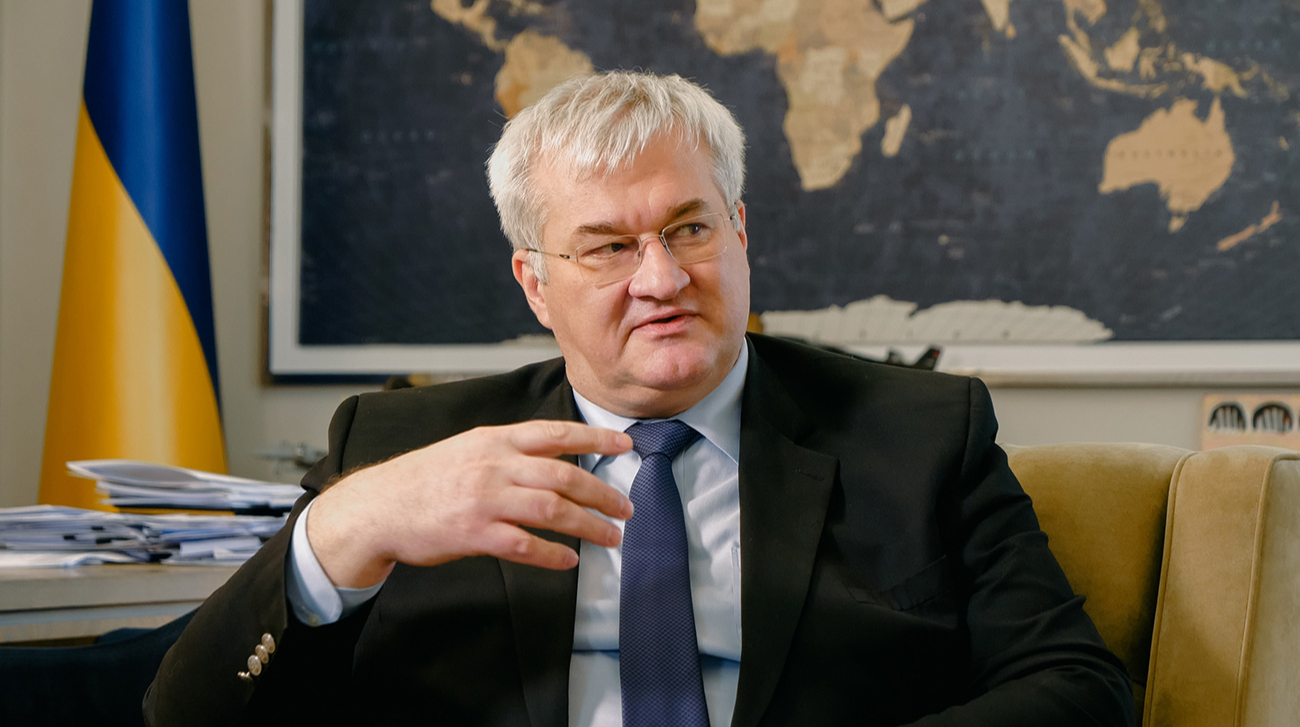 Ucraina e Russia si incontrano a Abu Dhabi: conferma di incontri bilaterali