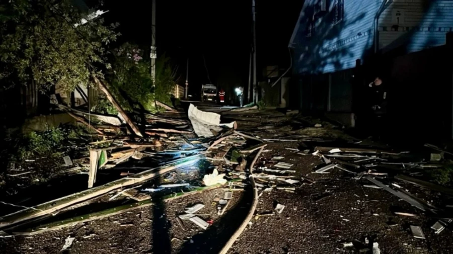 Російські сили масовано атакували дронами Дніпро, одна людина загинула