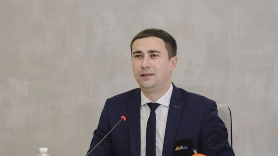 МВС: американець та українка замовили замах на міністра Лещенка