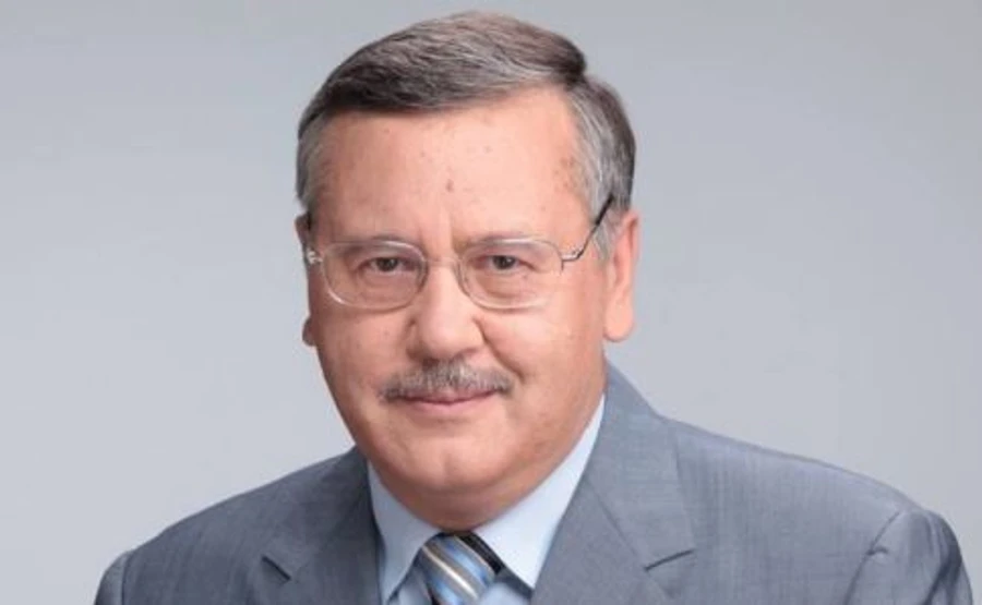 Гриценко: Победа! Суд ударил ЦИК по рукам за легализацию пирамиды