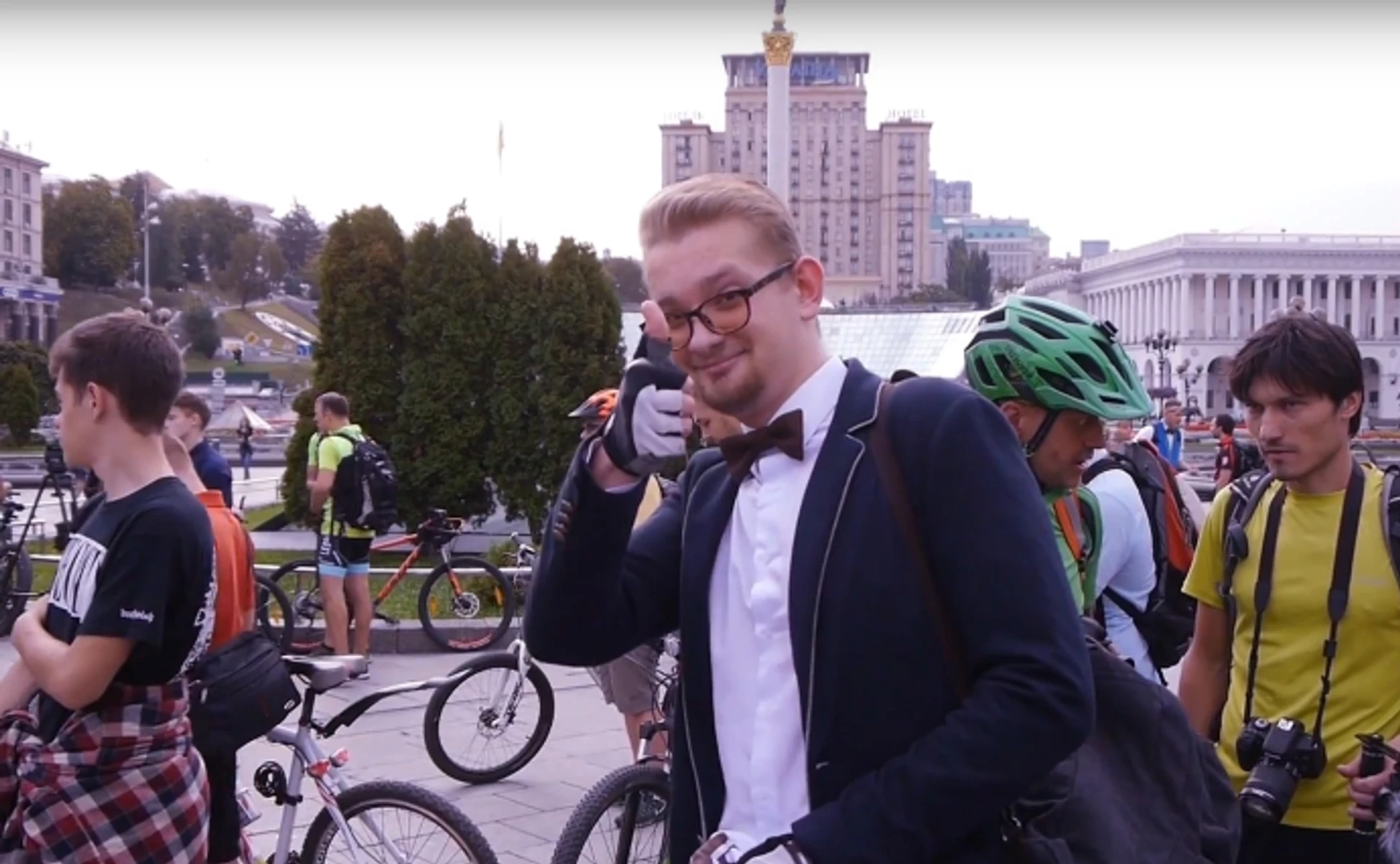 Велосипедом на роботу: Київ відзначив День без авто