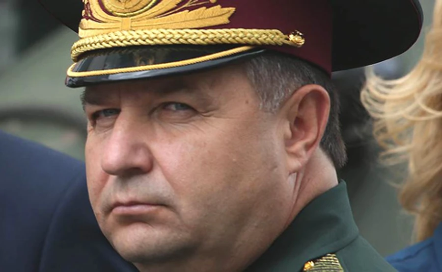 У Полторака рассказали, чем политики заслужили именное оружие